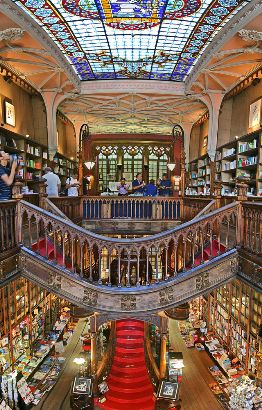 A_Livraria_Lello_e_Irmão-A_ponte_de_encanto